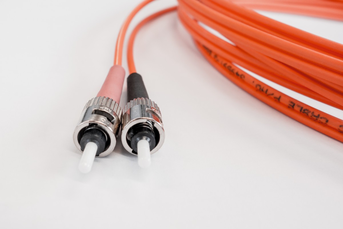 How to Test a Fiber Optic Cable: Best Methods & Tools - C&C Technology Group